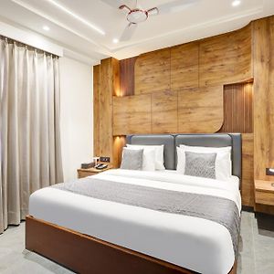 Tyche Boutique Hotel & Suites - Traveller'S Choice Award Winner 2025